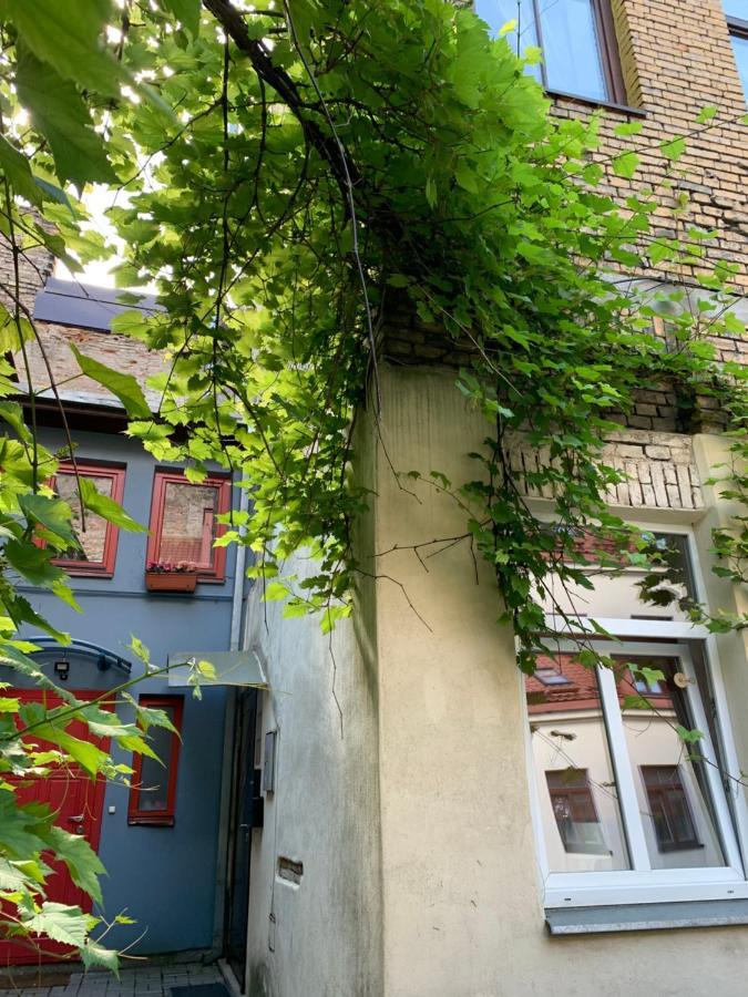 Old Studio Apartment Vilnius Exterior photo